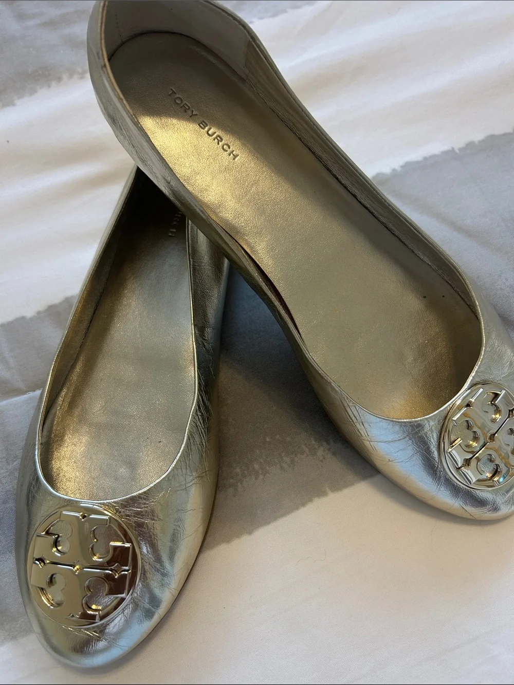 Tory Burch Metallic Silver Emelyn Logo Ballet Flats